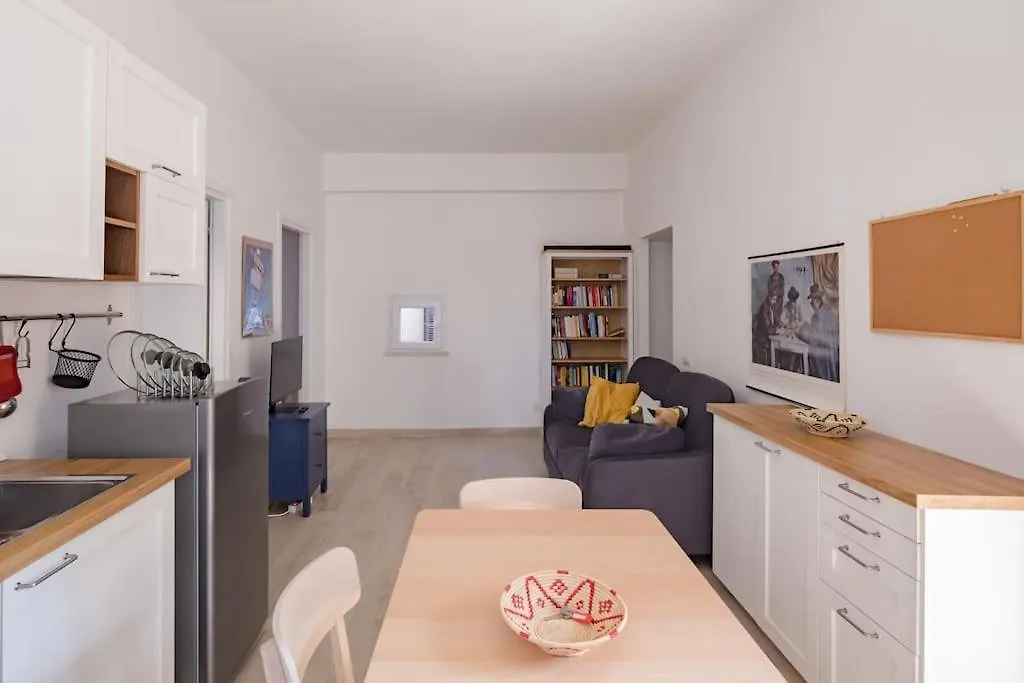 Apartment Casetta Con Giardino Rome